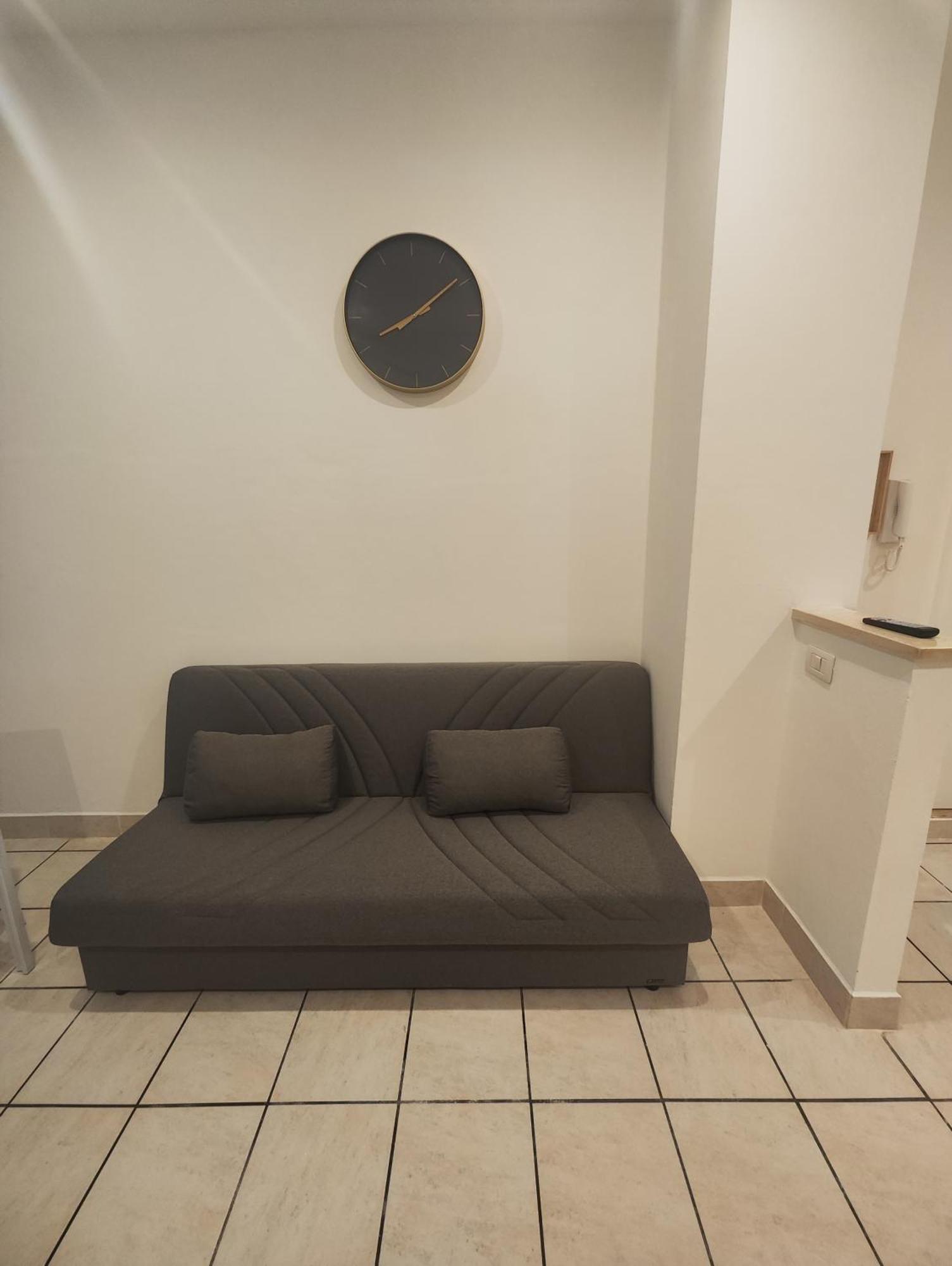 Appartamento C&Y Monte San Gabriele Новара Екстериор снимка